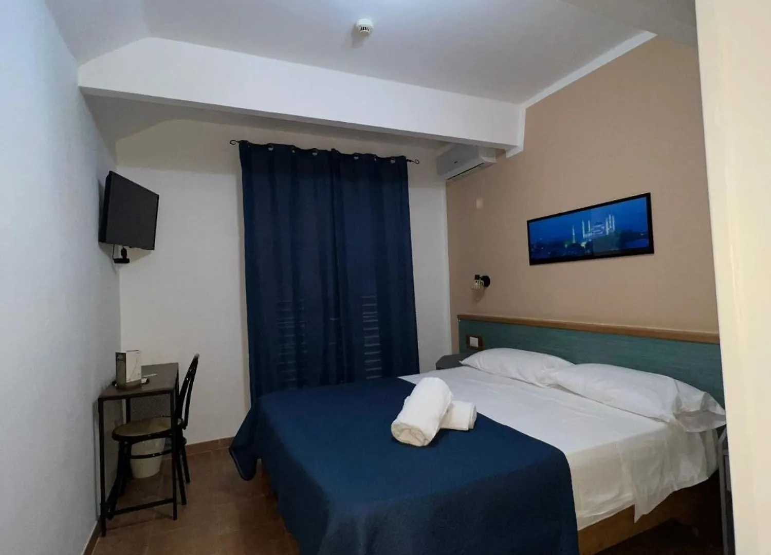 Hotel Martini Casavatore 3*,  Italy